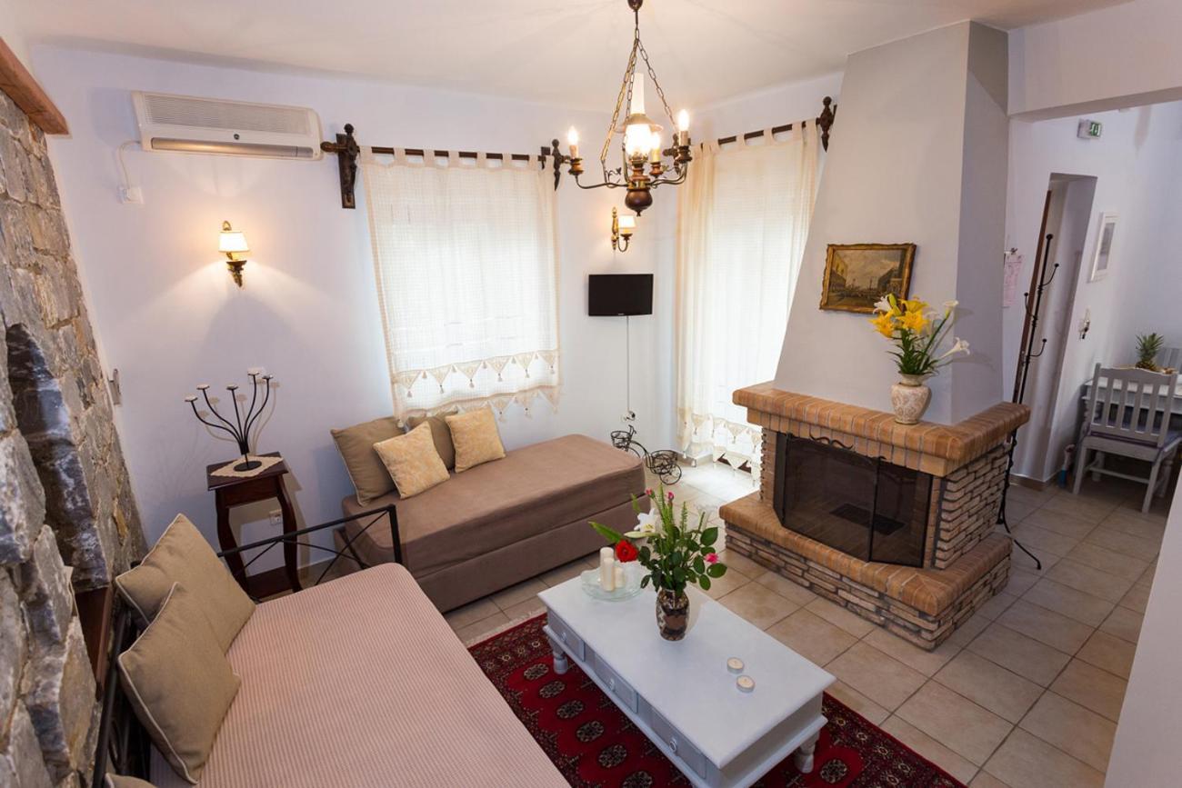 Pleiades Seaside Residences In Mani Agios Nikolaos  Pokoj fotografie