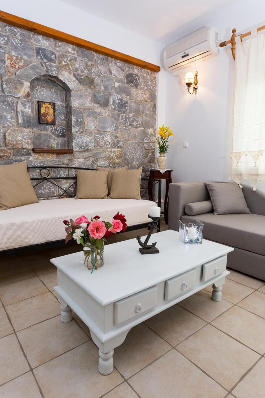 Pleiades Seaside Residences In Mani Agios Nikolaos  Pokoj fotografie