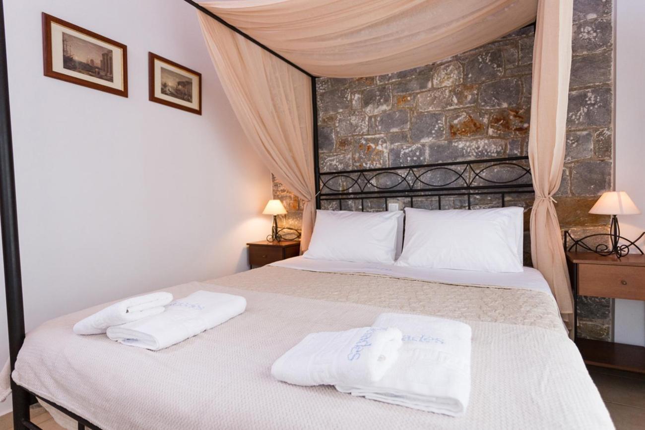 Pleiades Seaside Residences In Mani Agios Nikolaos  Pokoj fotografie